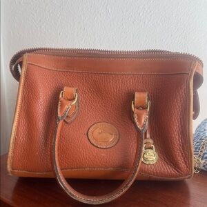 Vintage 1970s Dooney & Bourke Brown Pebbled Leather Satchel